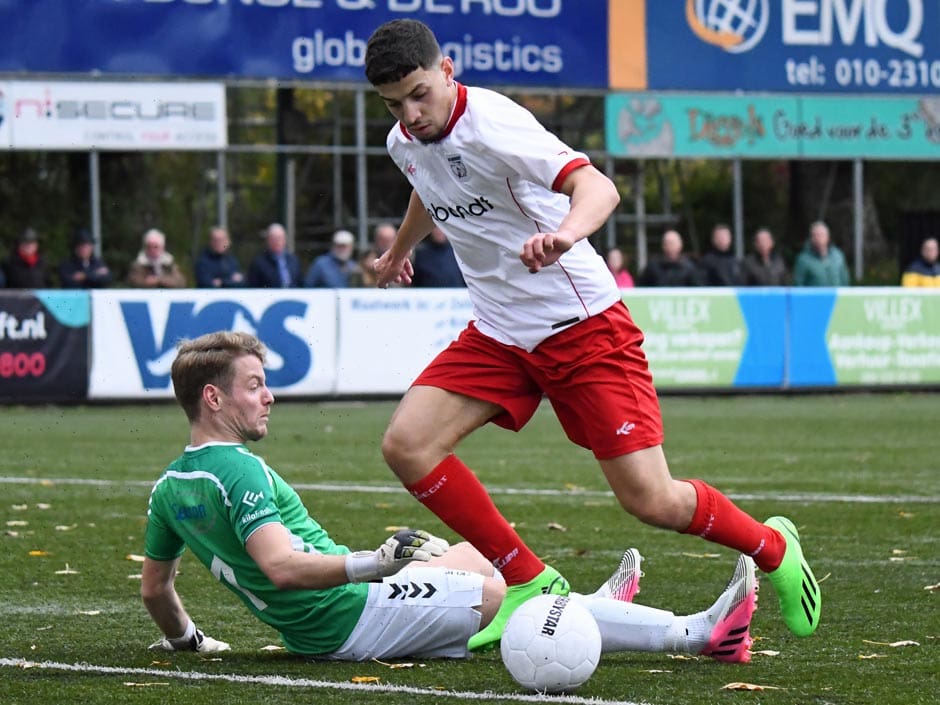 BARENDRECHT SLUIPT TOP 3 BINNEN NA ZEGE OP URK