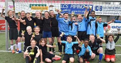 SCHOLENVOETBAL  - 19 APRIL 2019